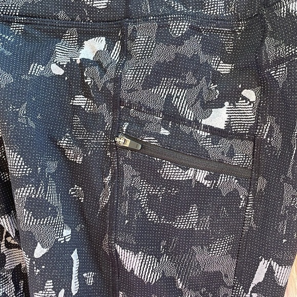 Title Nine Daily Decathlon Tights - Picture 4 of 8